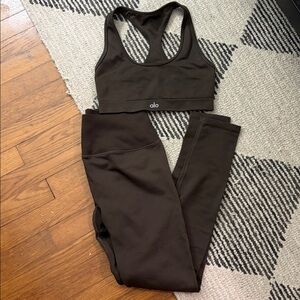Alo Yoga Brown Leggings & Sports Bra Set